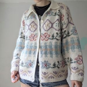 Vintage 90's Express Tricot Handknitted Pastel Floral Silk Angora Blend Cardigan